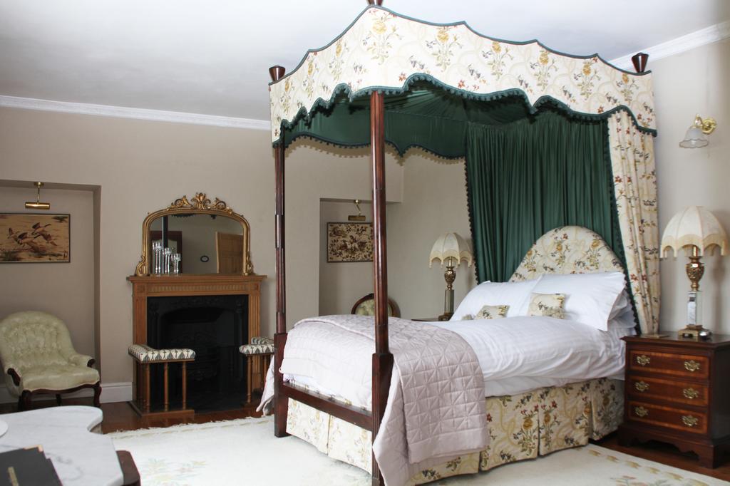 Little Holtby B&B Kirkby Fleetham Экстерьер фото