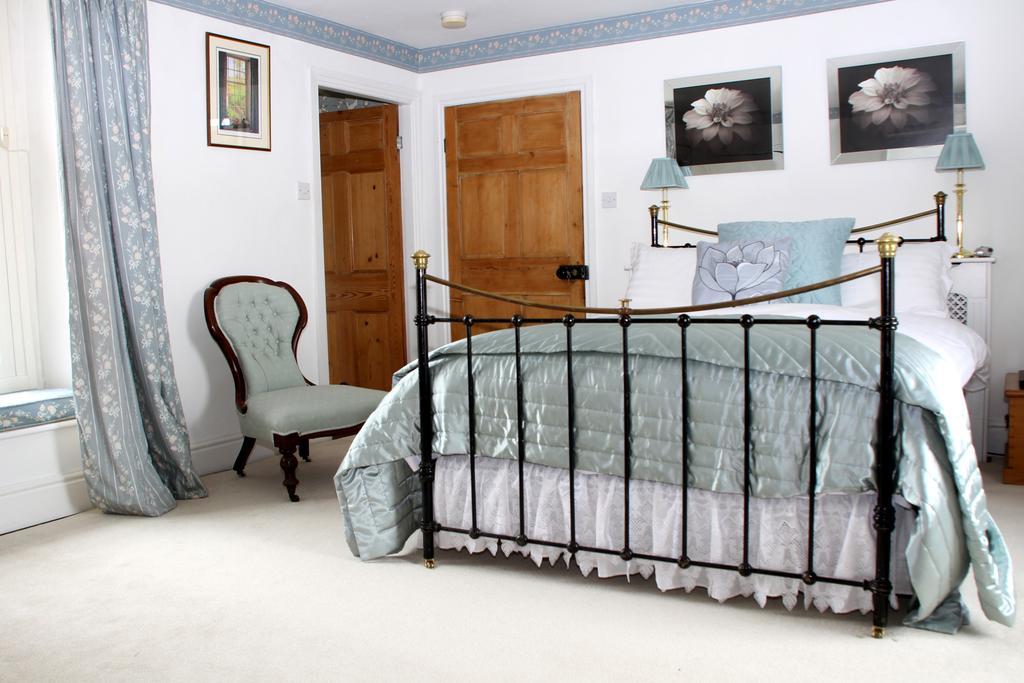 Little Holtby B&B Kirkby Fleetham Экстерьер фото